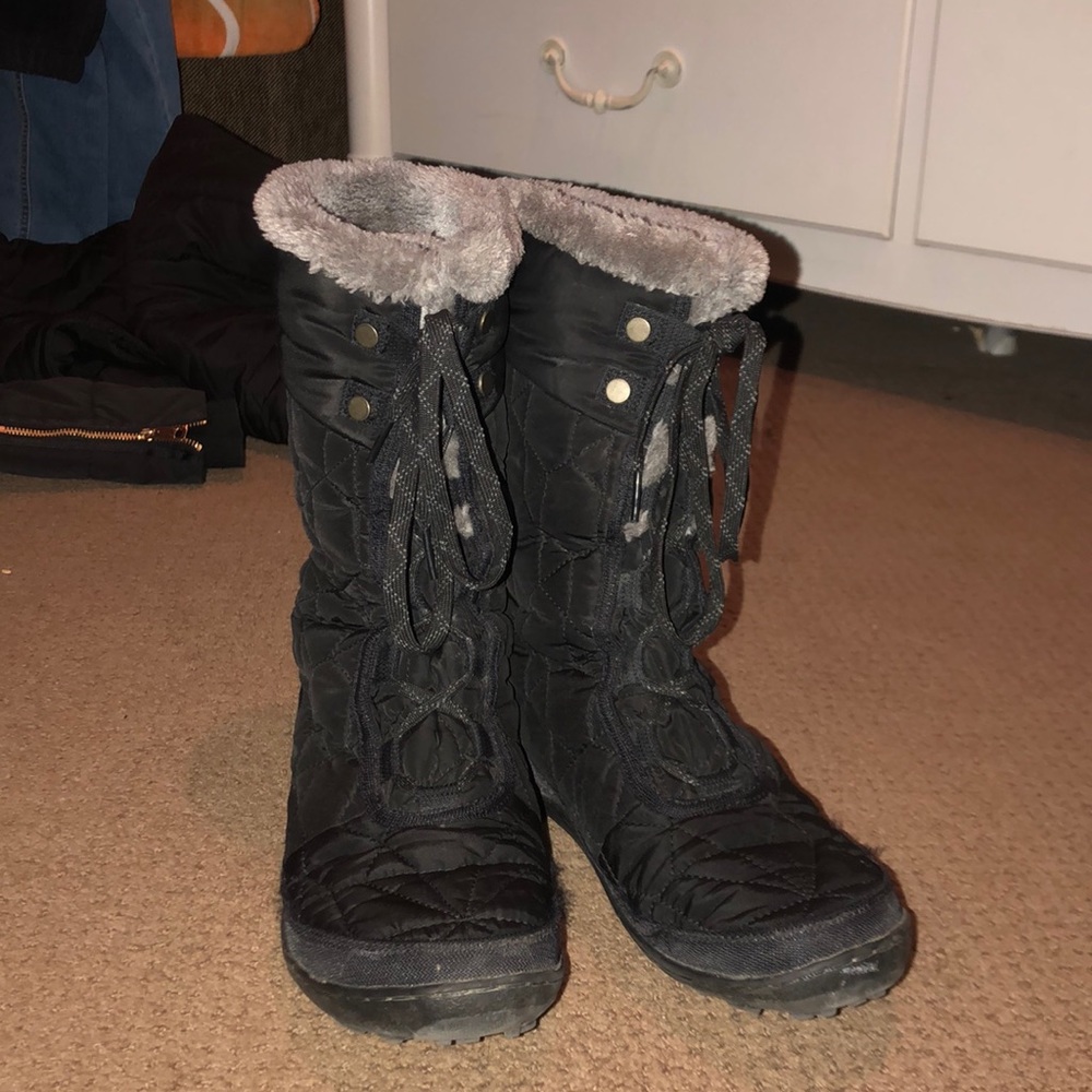 Columbia winter boots!